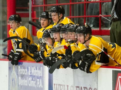 Boyd's hat-trick leads Bruins to sweep