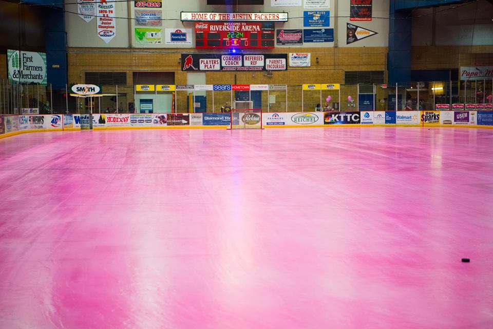 Bruins break $200,000 mark with successful Paint the Rink Pink 2017