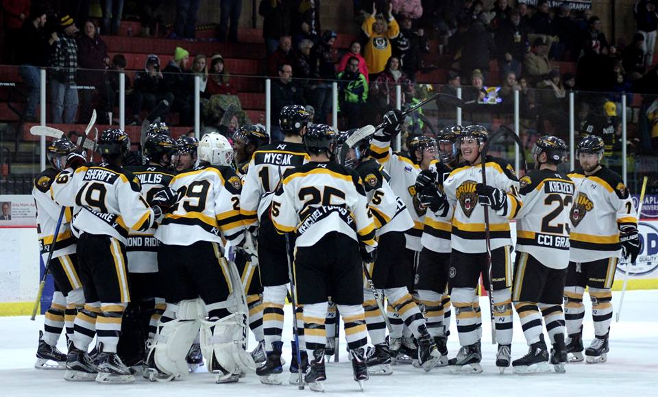 Second Period Outburst Fuels Bruins Sweep