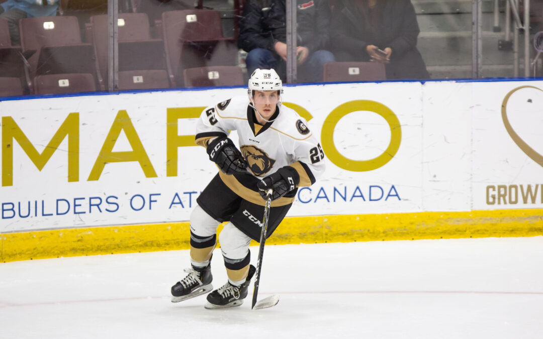 BRUINS ALUMNI REPORT: Dunn, Boyd Make Professional Debut in ECHL; Paganelli Wraps-Up Second Season at Princeton