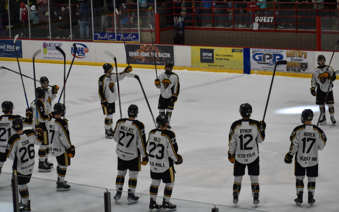 Bruins Sweep Weekend Series Against St. Cloud, Jump to 3rd in Division Standing